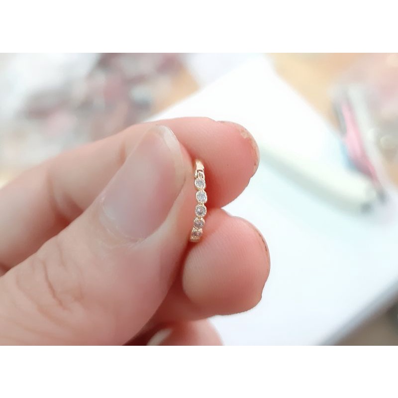 KHUYÊN VÒNG ĐÍNH ĐÁ/ KHUYÊN XI BẠC 925