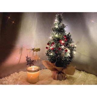 Cây thông Noel Giáng sinh trang trí
