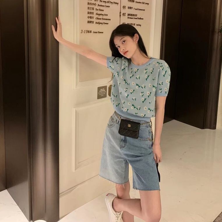 【Hana and Alice】Áo Sweater Dệt Kim Tay Ngắn Cổ Tròn Thêu Hoa Dễ Thương