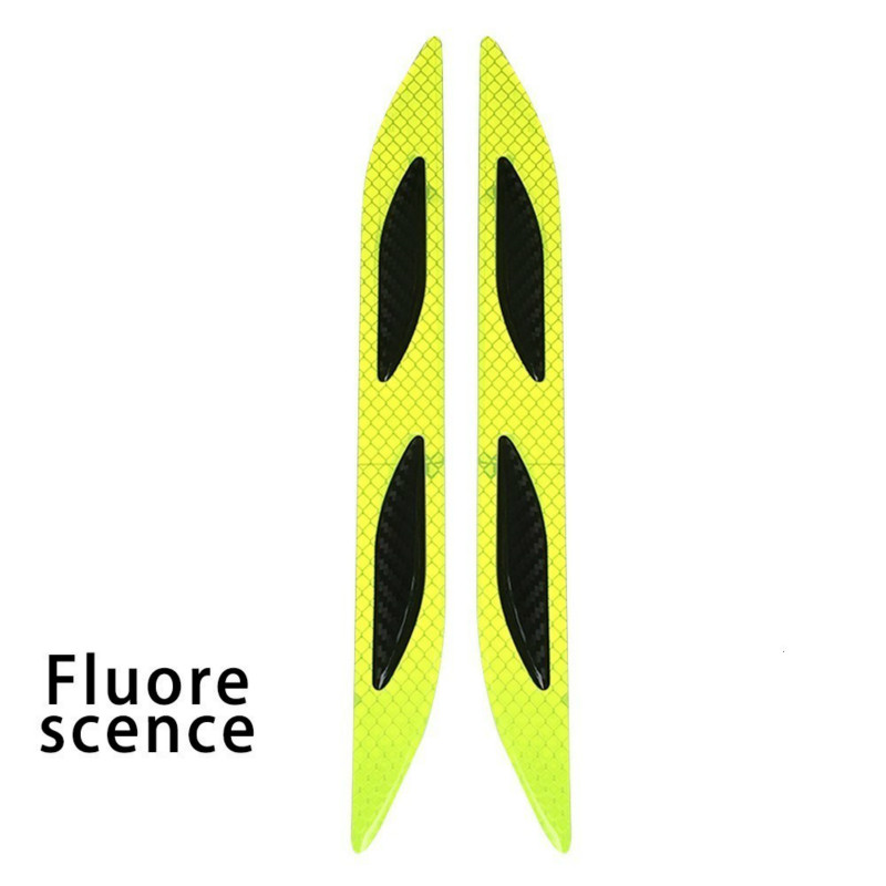 Miếng dán phản quang cảnh báo an toàn cho cửa xe hơi tiện lợi