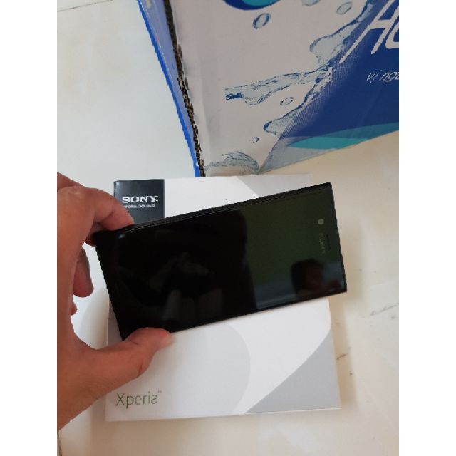 Điện thoại SONY XPERIA XZ1 ram 4G/64G mới Chính hãng ạ | BigBuy360 - bigbuy360.vn