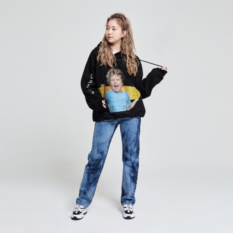 [Nỉ bông cao cấp] Áo hoodie ADLV in hình bé cầm ván trượt