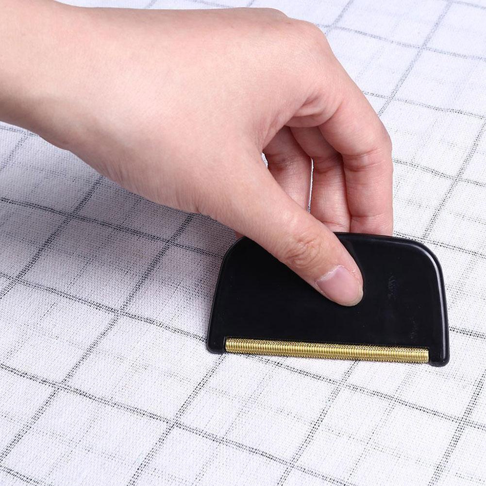 Dụng cụ loại bỏ lông xù trên quần áo tiện lợi V4O7 P2Z7