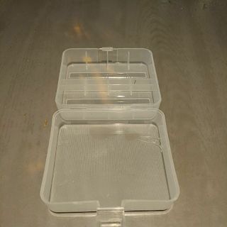 Hộp đựng 2 pin 26650