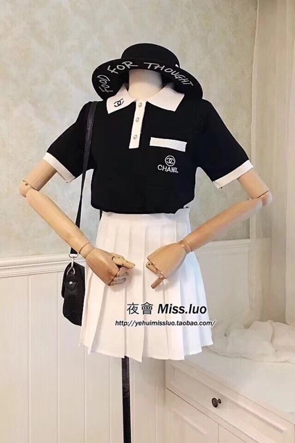 Áo montogi cổ bẻ