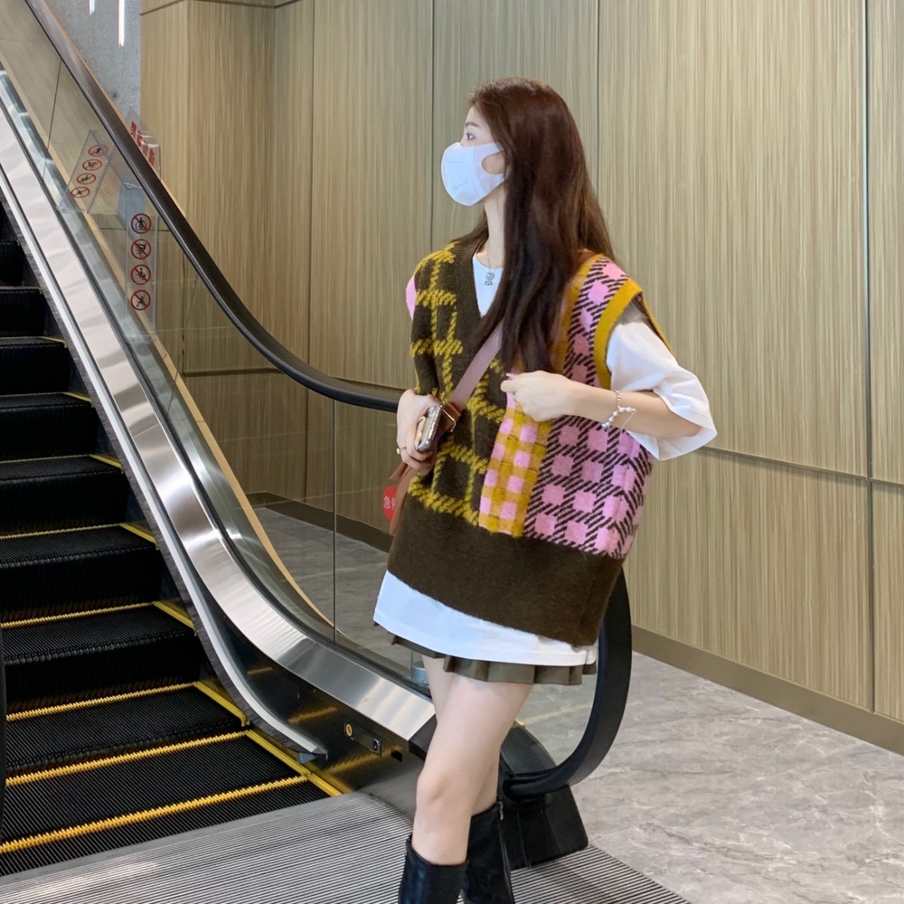 Áo len không tay dáng rộng màu sắc thời trang cho nữ