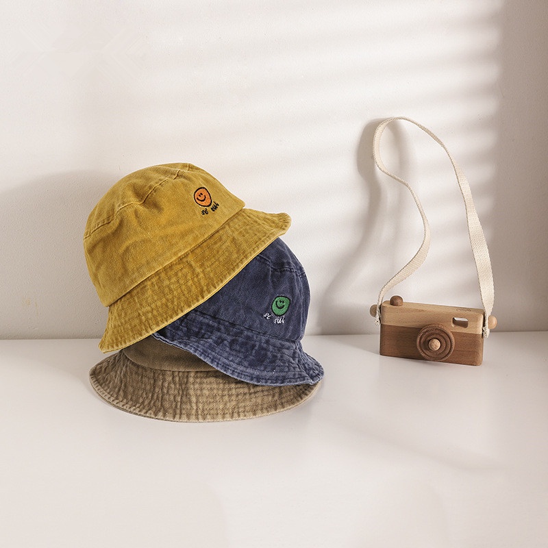 Mũ Tai Bèo Denim Chống Nắng Thêu Hình Mặt Cười Kiểu Retro Dễ Phối Đồ Cho Bé