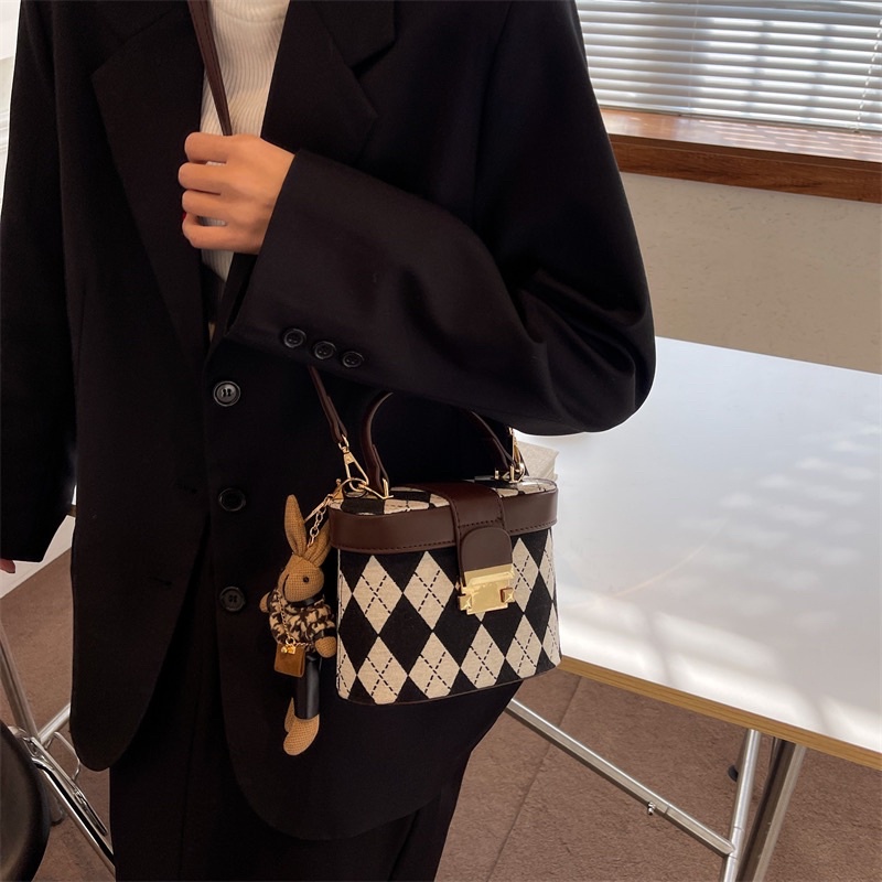 Túi Xách Dáng Hộp Kèm Quai Xách Tay Hoạ Tiết Kẻ Caro Hàng Thời Trang Cao Cấp