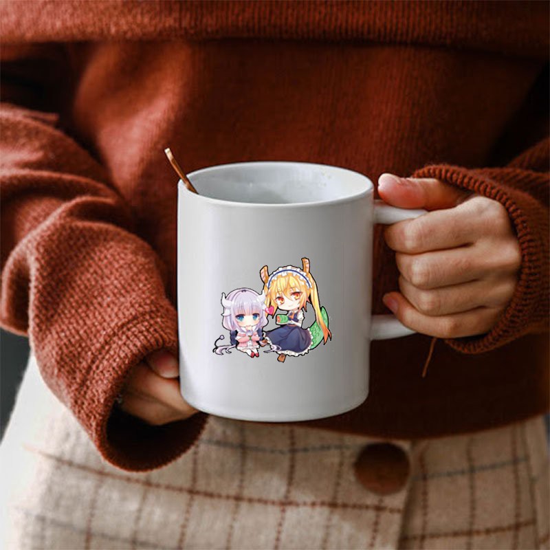 Cốc sứ trắng in hình  Kobayashi-san Chi no Maid Dragon CÔ HẦU GÁI RỒNG