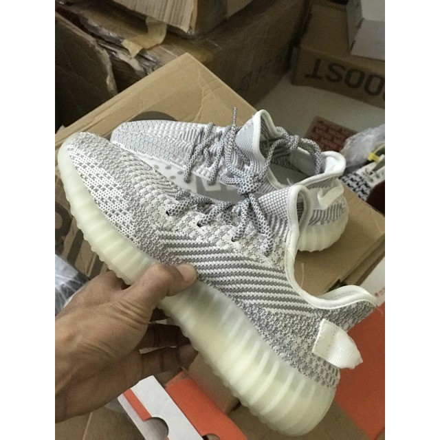 Yeezy Boost 700 V2 static Wave Runner Adidas ef2829 static