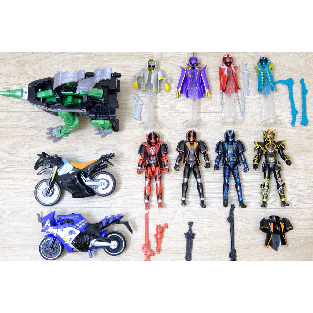 Đồ chơi Ghost Change GC Chính hãng Bandai Kamen Rider Transient Damashii Deep Specter Necrom DX Machine Hoodie