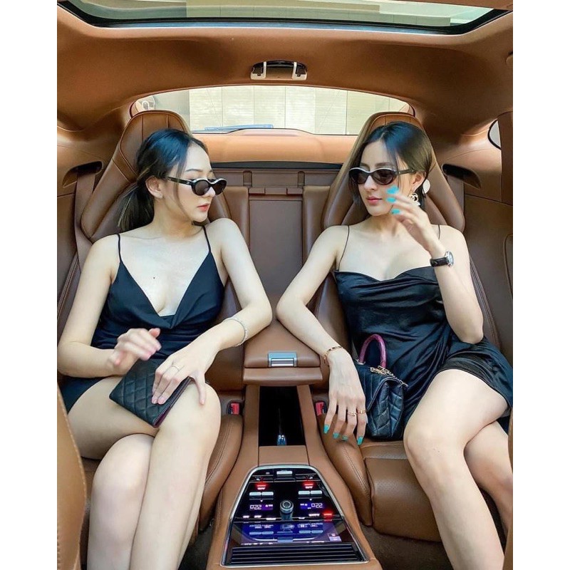 Đầm body lụa satin hở lưng sexy | BigBuy360 - bigbuy360.vn