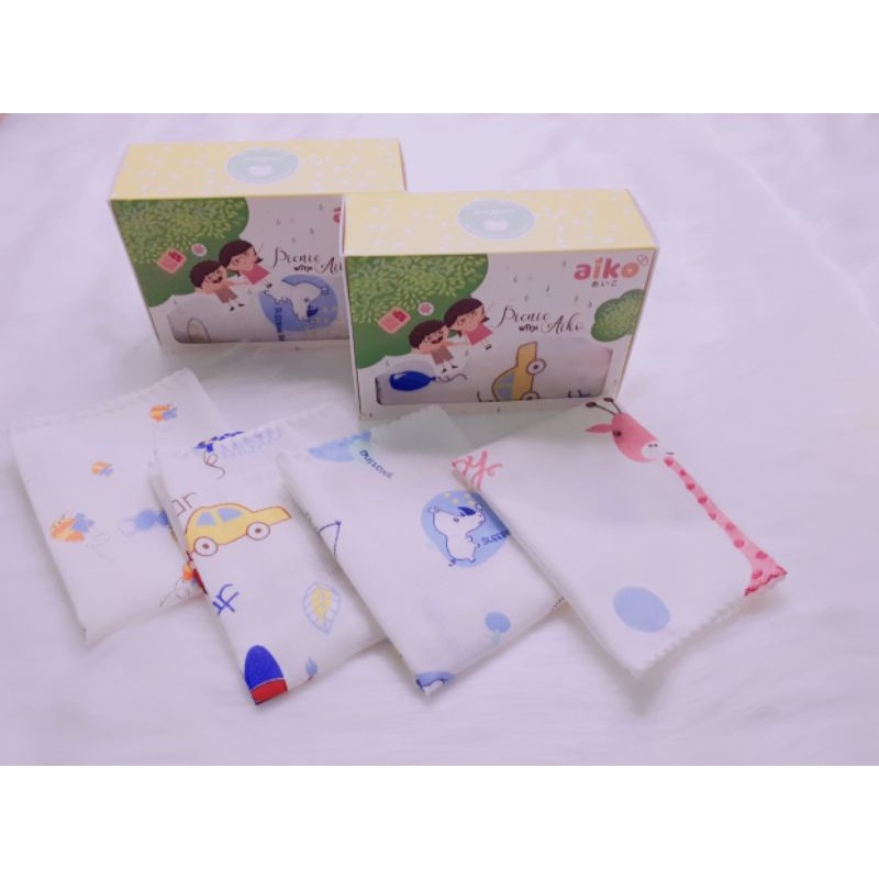 Set 10 khăn sữa Aiko cao cấp in hình