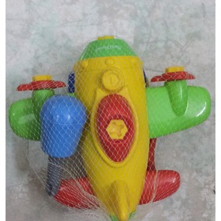 Máy bay nhựa lắp ráp