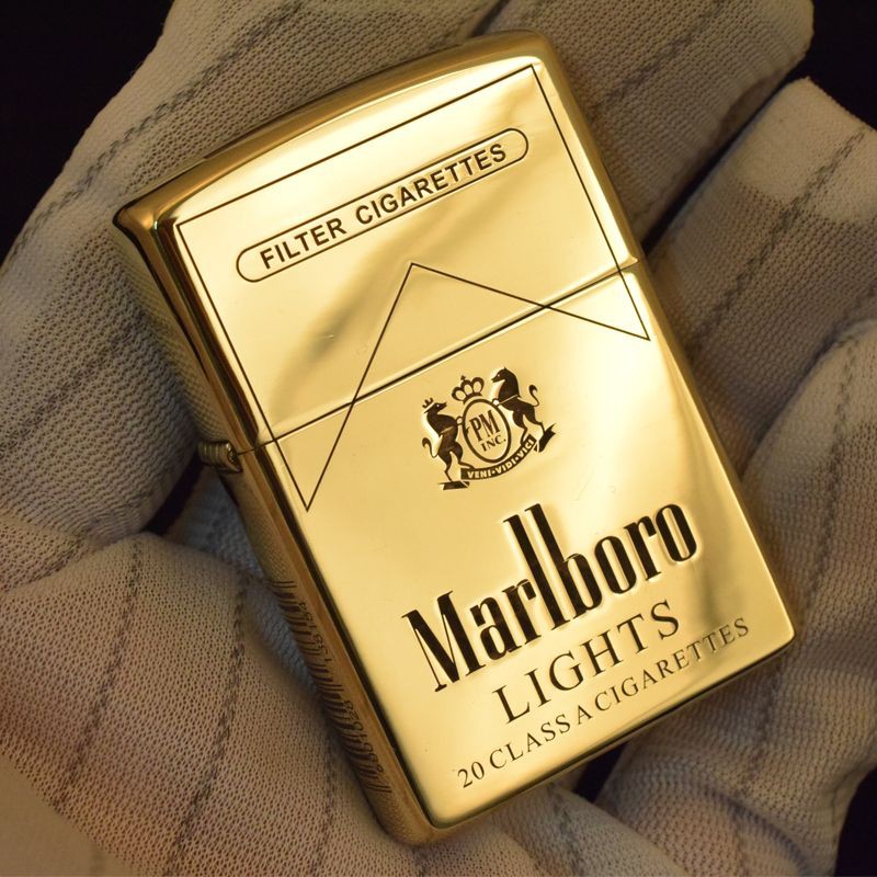 BẬT ĐỒNG NGUYÊN KHỐI, MẪU Marlboro ( RUỘT ĐỒNG TẶNG KÈM ĐÁ BẤC)