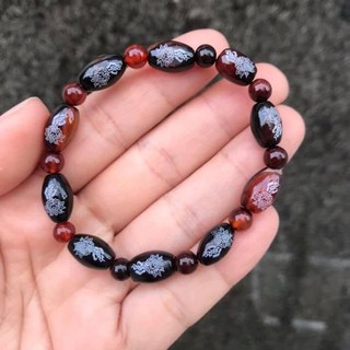 Vòng tay lu thống màu nầu đỏ họa tiết hoa sen- 8ly