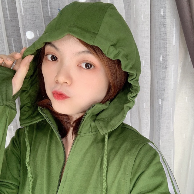 Áo khoác mũ rời xanh rêu