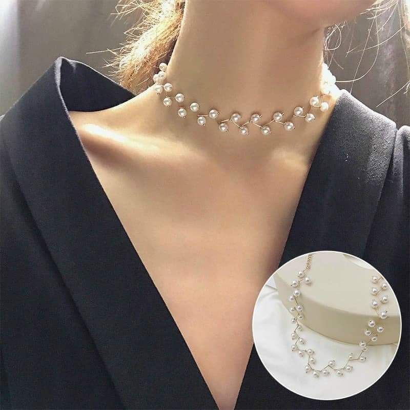 Vòng cổ đính ngọc trai giả thời trang