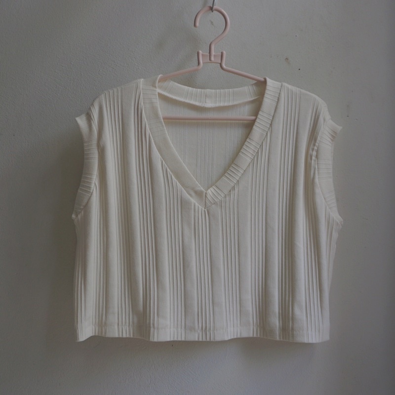 SOFT BEIGE WAISTCOAT - ÁO GILLET BE HOẠ TIẾT KẺ