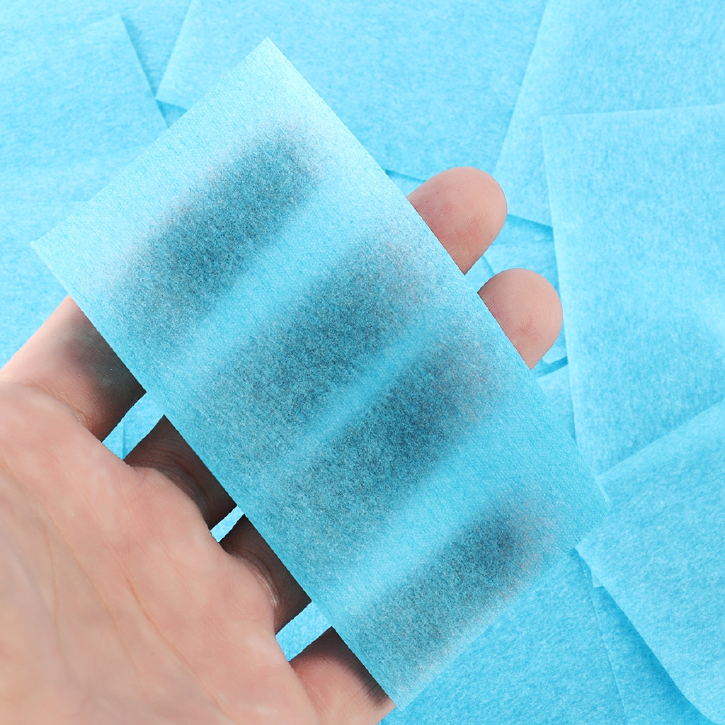 Giấy thấm dầu thiết kế nhỏ gọn giúp kiểm soát dầu thừa