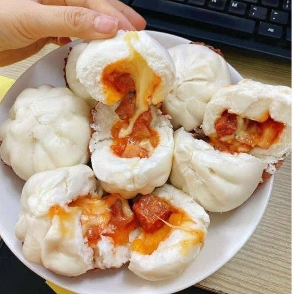 85k 6 cái Bánh Bao Xá Xíu+Phomai tan chảy