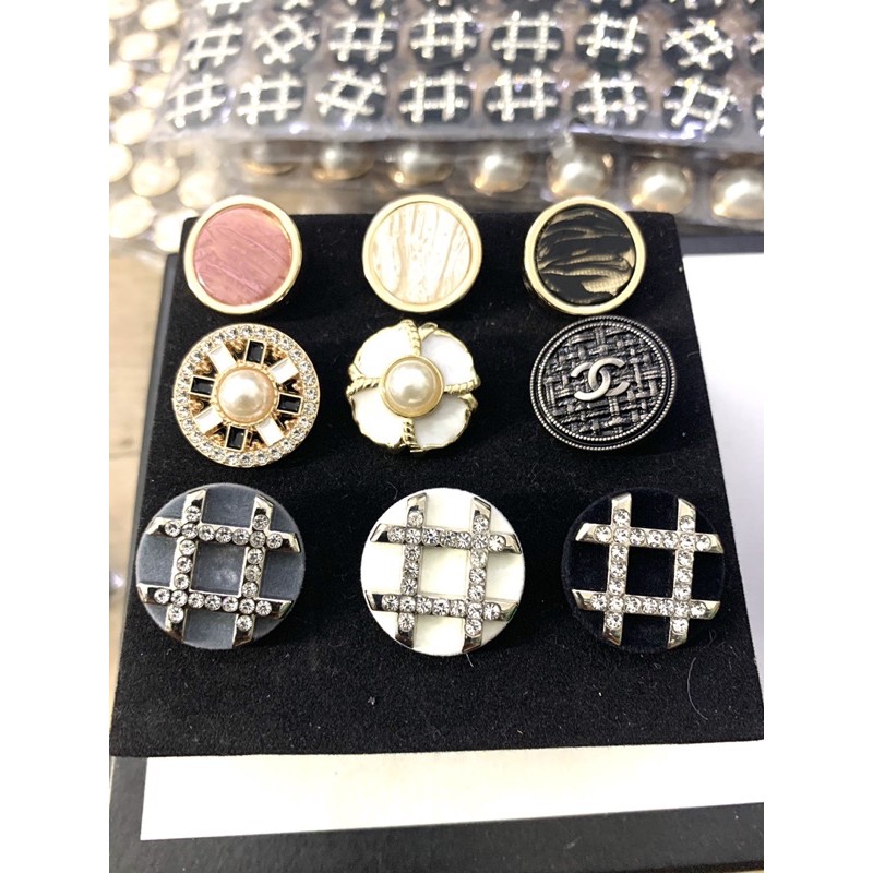 Nút áo dạ . vest .( chân kim loại không rỉ ) | BigBuy360 - bigbuy360.vn