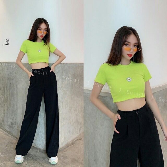 Áo croptop thêu