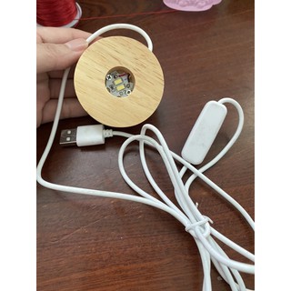 Đế gỗ có công tắc và đèn Lead
