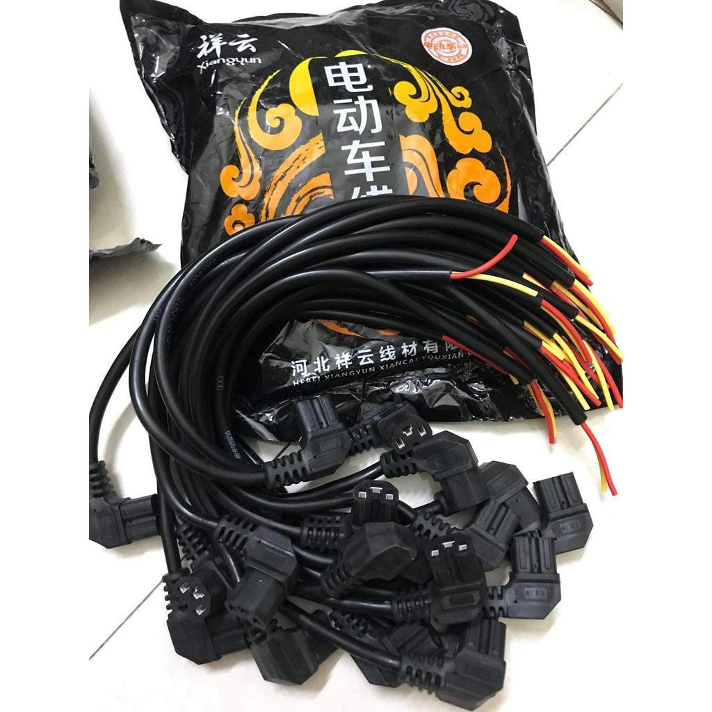 Dây nguồn bình ắc quy, giắc trong bình ắc quy xe điện