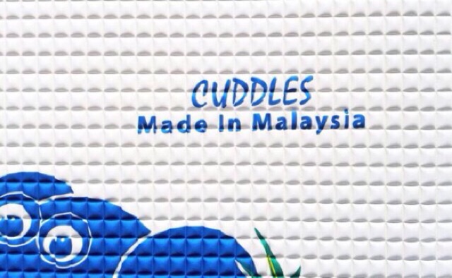 NỆM CAO SU CHỐNG THẤM THOÁNG MAT CHO BÉ CUDDLES MALAYSIA