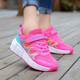 Giày sneaker nữ có bánh trượt
