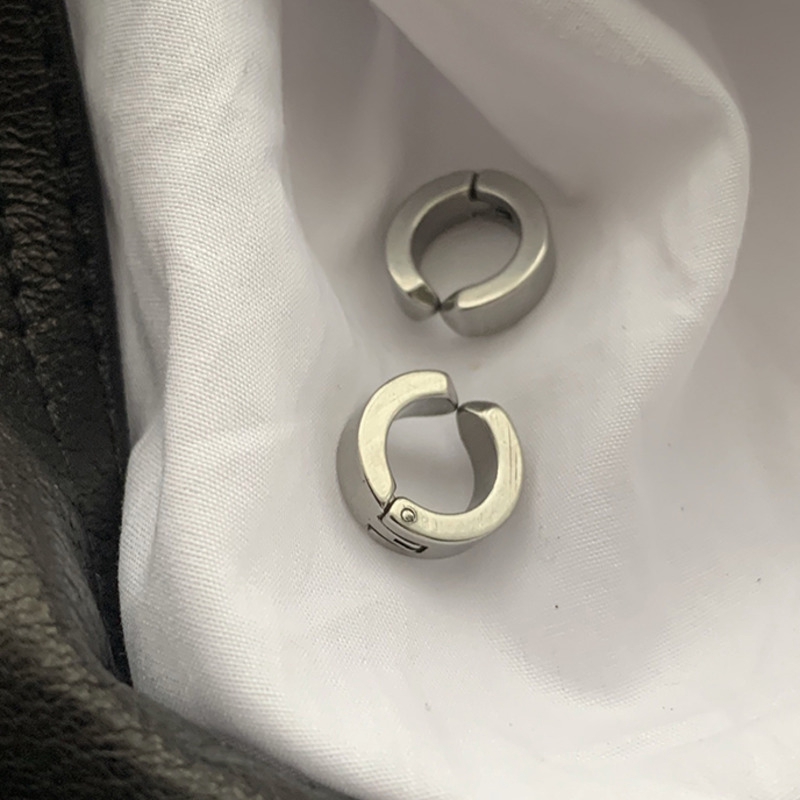 Khuyên vành tai dạng kẹp 2 màu sắc phong cách Hàn Quốc thời trang