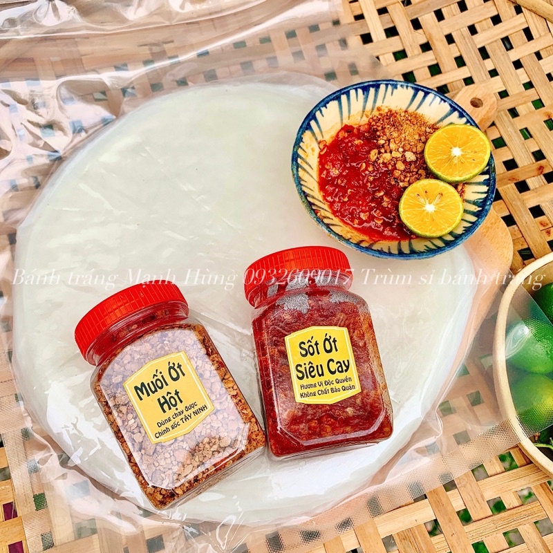 Combo bánh tráng phơi sương chấm sốt ớt siêu cay Mạnh Hùng