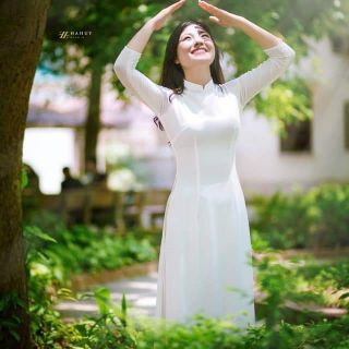 Bộ áo dài trắng học sinh