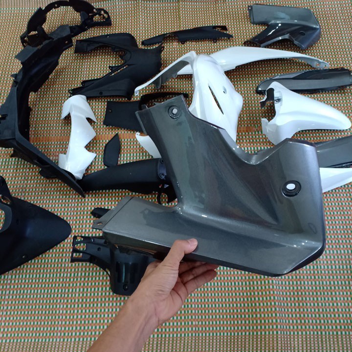 Bộ dàn áo xe WAVE S110 - RS110 màu Trắng đời 2009 đến 2010, nhựa ABS nguyên sinh