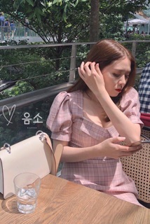 ĐẦM CARO HỒNG