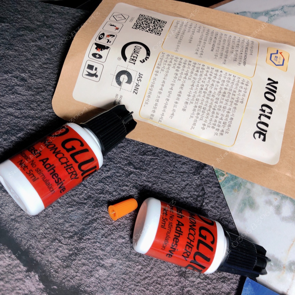 Keo Nối Mi Không Cay NIO GLUE Chai 5ml | BigBuy360 - bigbuy360.vn