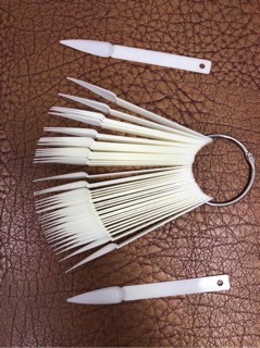 Móng que tập sơn - móng que nail đầu nhọn 1 bịch 40 que