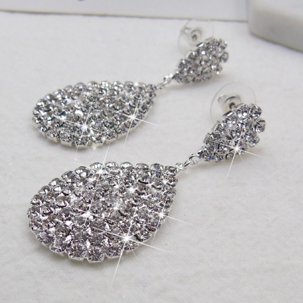 Đôi bông tai hình giọt nước đính đá lấp lánh kiểu dáng sang trọng cho nữ