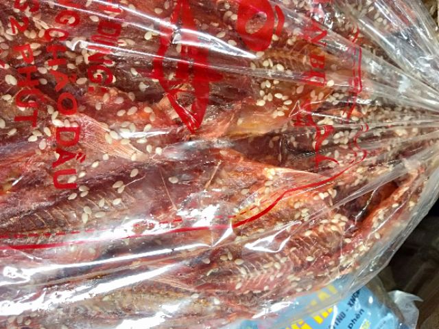 Cá đù tẩm mè 1kg