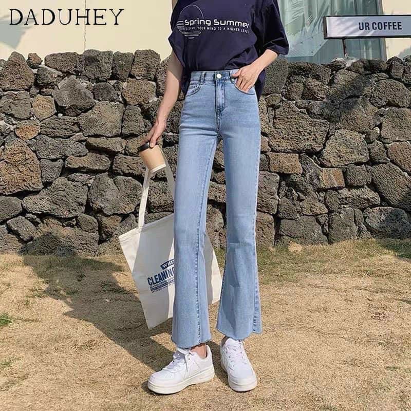 Quần jean dài co giãn tốt, kiểu dáng ống bas lai tưa, màu sắc cơ bản! | BigBuy360 - bigbuy360.vn