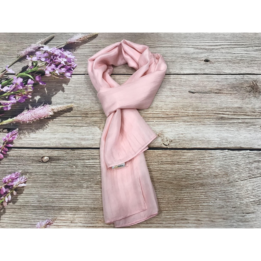 Khăn Choàng Cổ Lụa SenSilk Hồng Phấn - Quà Việt Nam