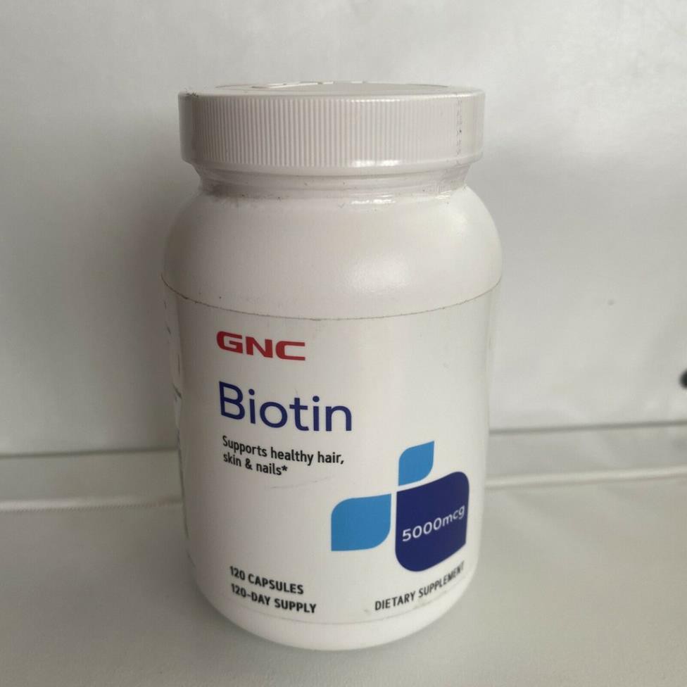 Viên uống mọc tóc GNC Biotin 5000mcg nhập khẩu Mỹ ( 120 viên) dùng trong 2 tháng