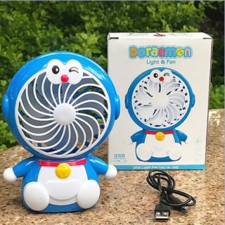 Quạt cầm tay Doremon có đèn xinh xắn