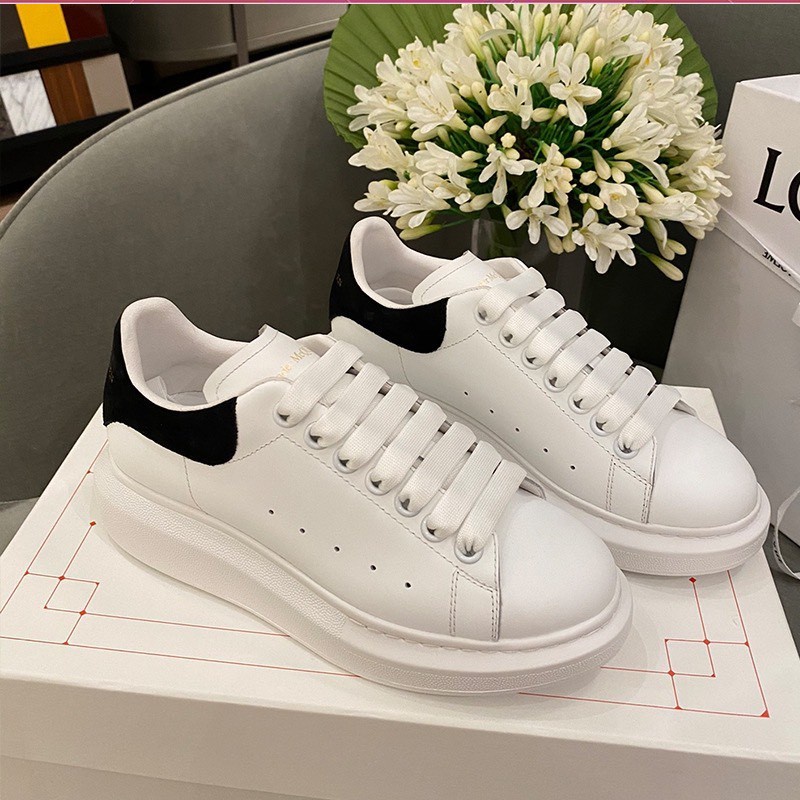 Giày Thể Thao Nam nữ - Sneaker nam nữ trắng 𝐌𝐂 𝐐𝐔𝐄𝐄𝐍 𝐌𝐂𝐐 Đôn Đế Tăng Chiều Cao Gót Nhung Dây Lụa Cao Cấp