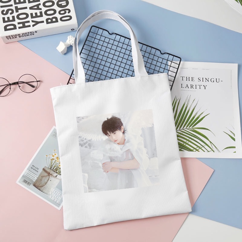 Túi tote vải đen trắng in hình MỤC CHỈ THỪA Gia Tộc TF idol hoa ngữ tiện lợi thời trang đeo vai