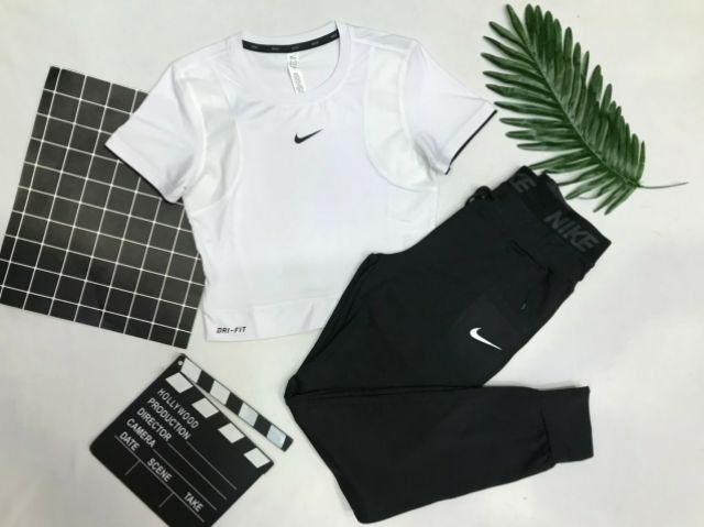 Set bộ đồ tập gym croptop nữ