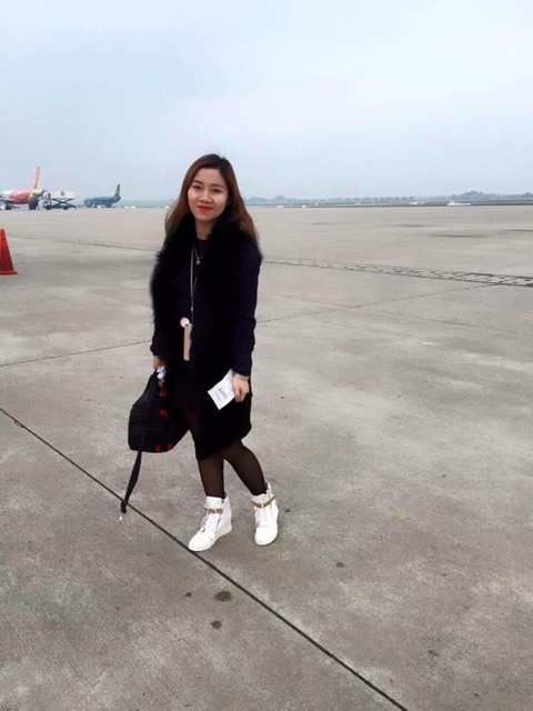 Sneaker trắng 👟