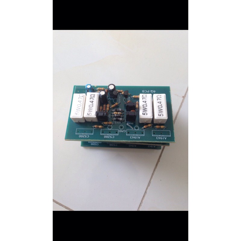 1 BO CÔNG SUẤT 4 SÒ MINI 350w