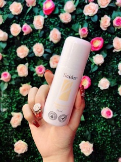 Lăn nách Scion của Mỹ